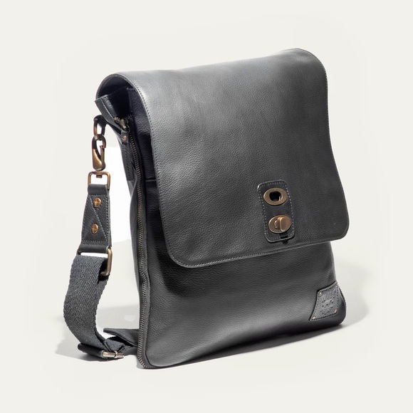 WILL Leather Goods Otto Crossbody Bag NWT - Picture 2 of 16